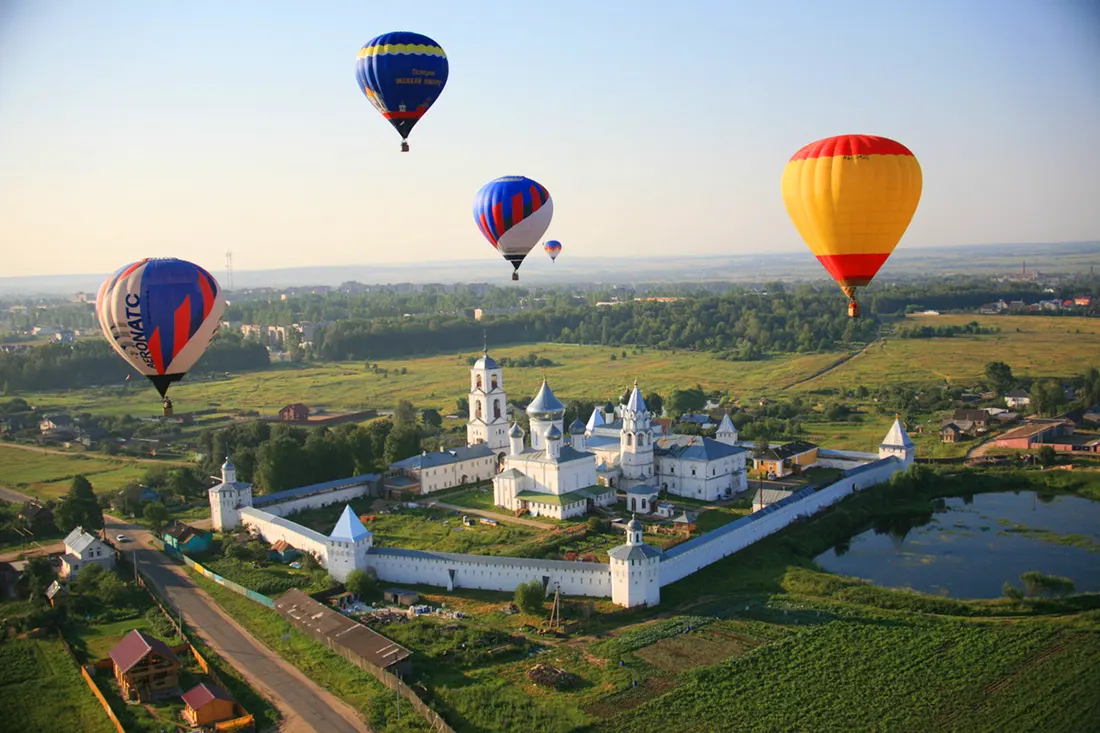 Фестиваль воздушных шаров - необычные праздники России